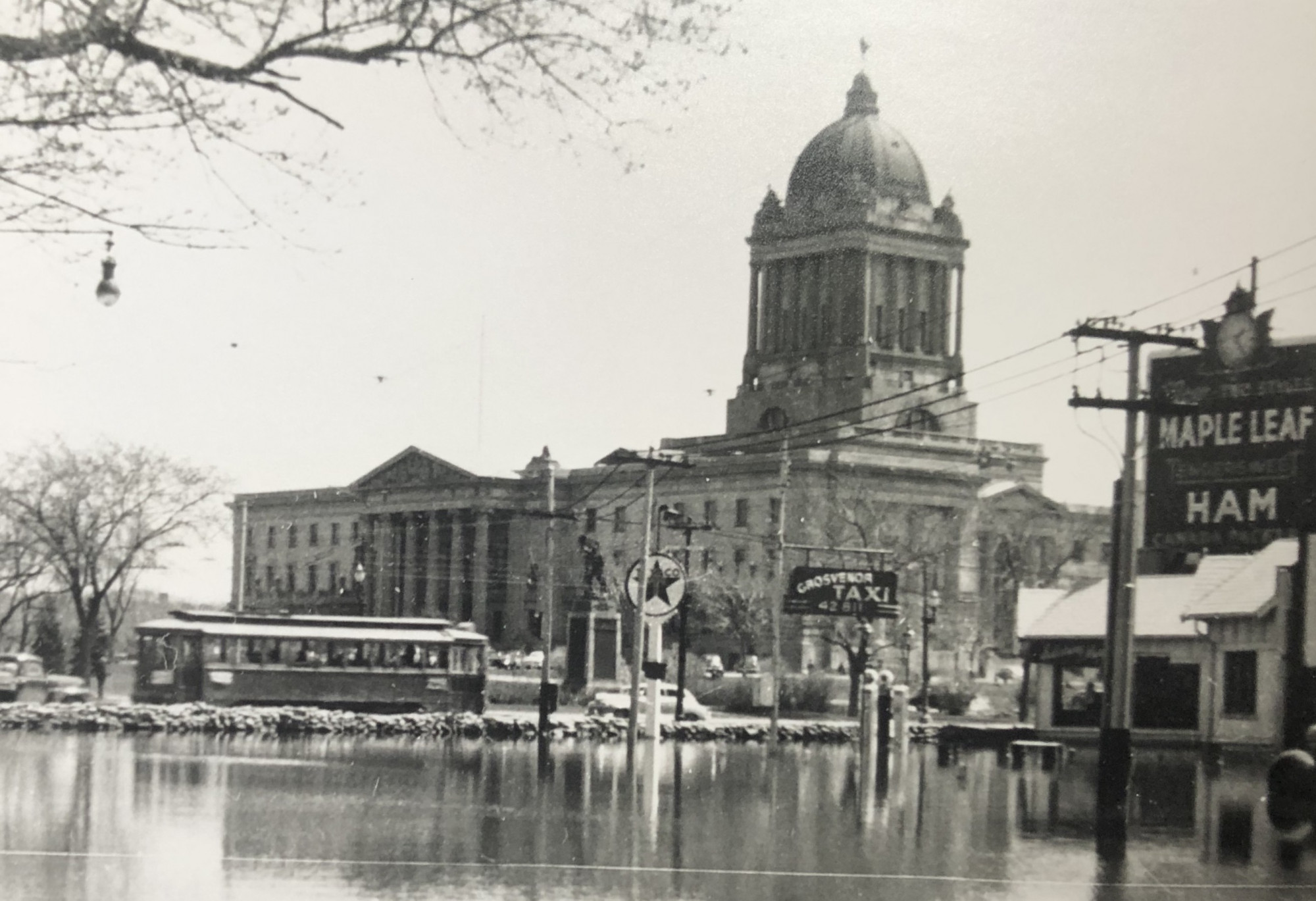 1950 Leg during flood - credit Western Canada Pictorial Index